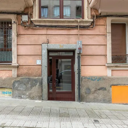 Confortable Con Parking En Daire *
