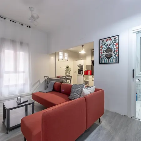 Confortable Con Parking En Appartement *